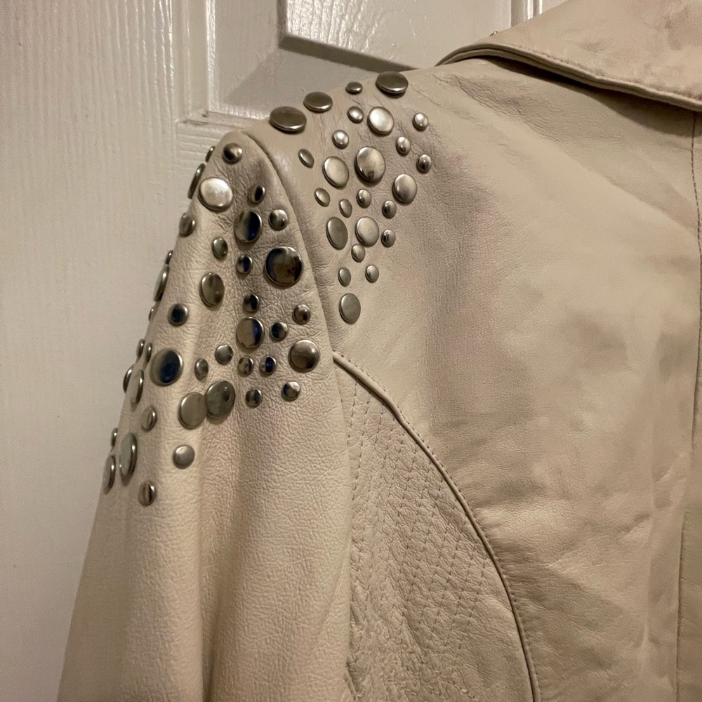 Leather Jacket - image 5